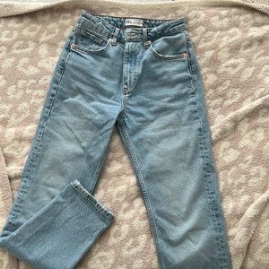 Zara jeans